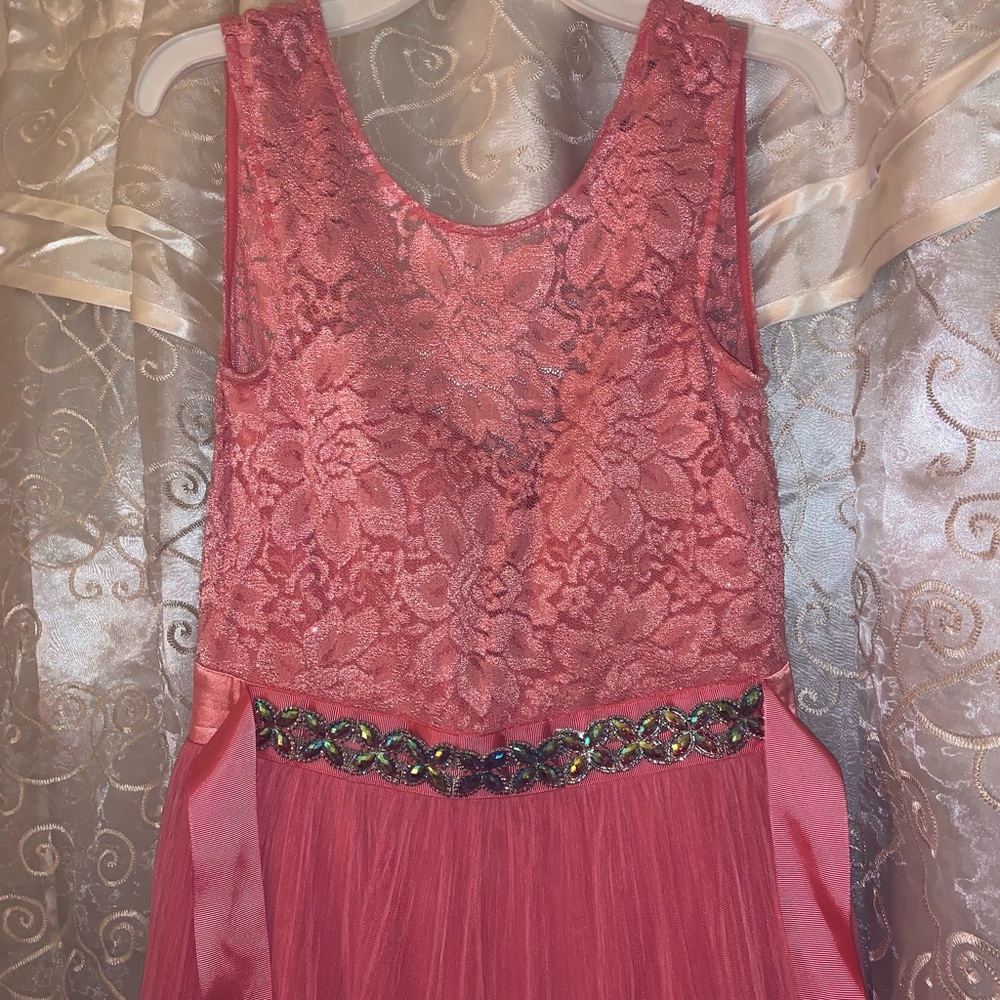 Juniors pink party dress
